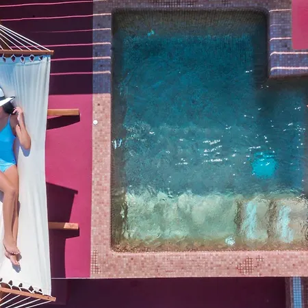 Luxury Hariton 别墅 *