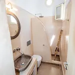 Luxury Hariton * Emporio (Santorini)