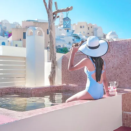 Luxury Hariton * Emporio (Santorini)