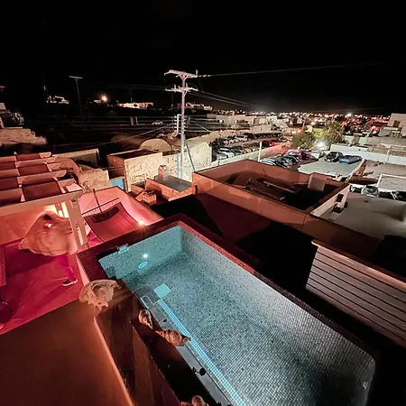 Luxury Hariton Emporio (Santorini)