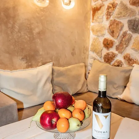 Luxury Hariton 빌라 Emporio (Santorini)