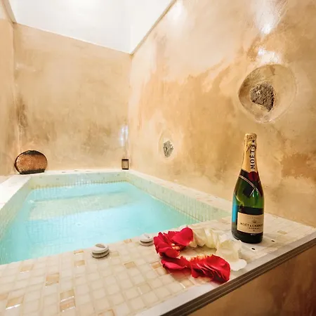 Luxury Hariton 빌라 *
