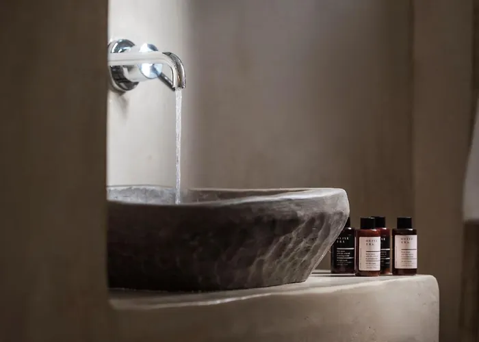 Villa Luxury Hariton Emporio (Santorini)