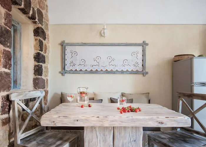 Luxury Hariton Villa