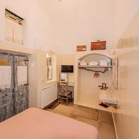 Luxury Hariton Villa