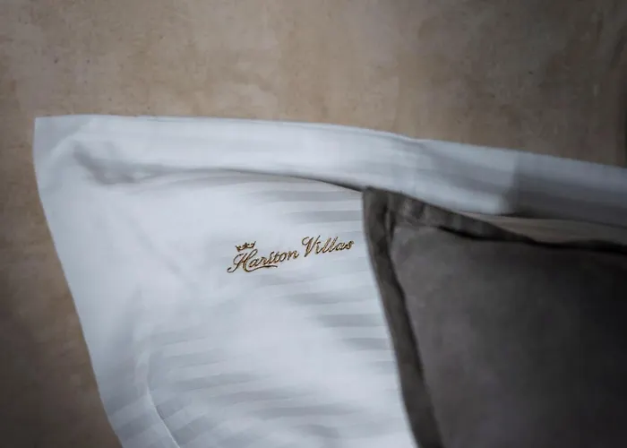 Vila Luxury Hariton Emporio (Santorini)